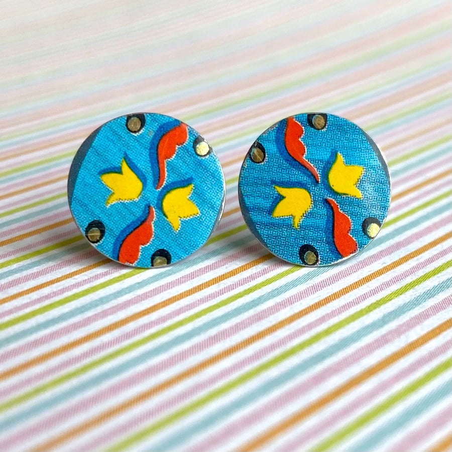 Recycled vintage tin blue, red and yellow pattern circle studs