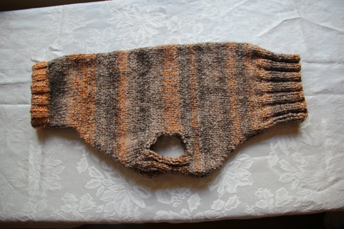 Hetts & Biffy Whippet Bespoke Hand Knitted Tank - Small