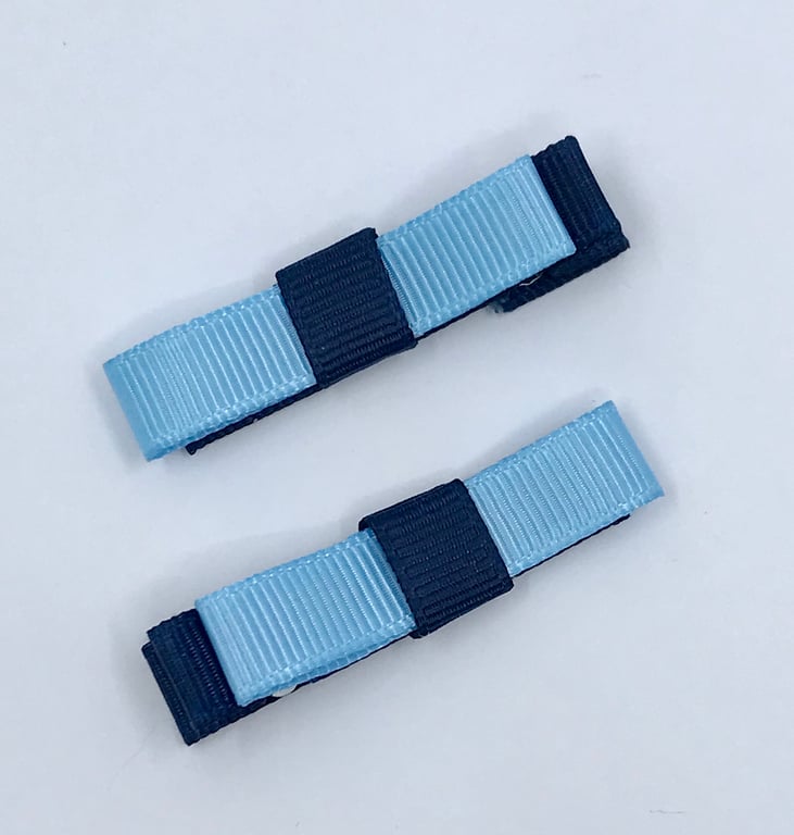 Small Straight Navy and Light Blue Bow Clips (pair)