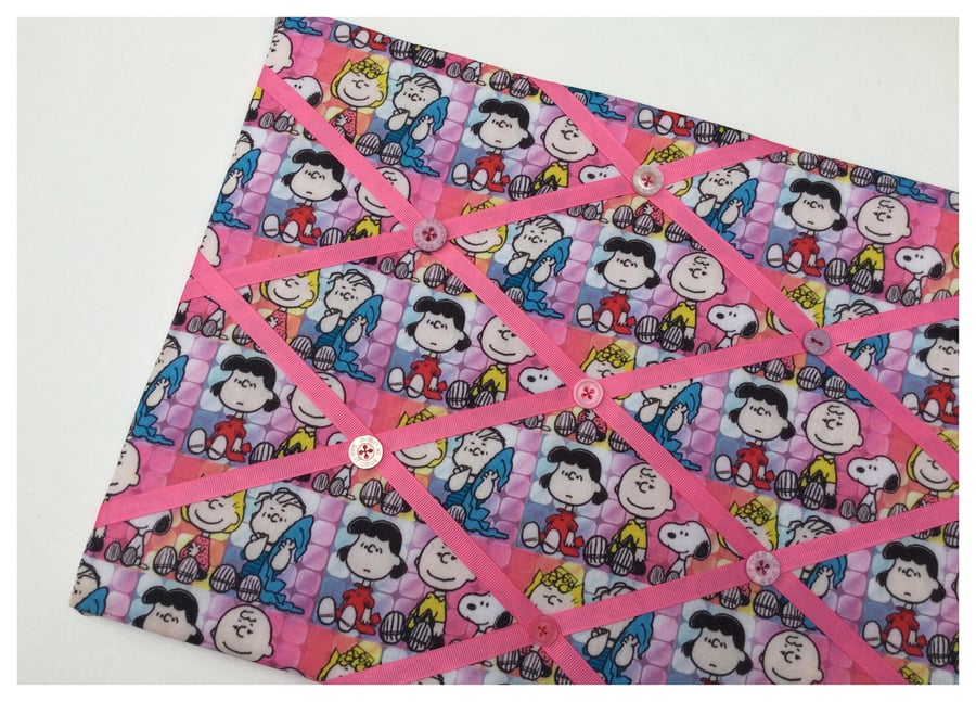 Snoopy fabric memoboard