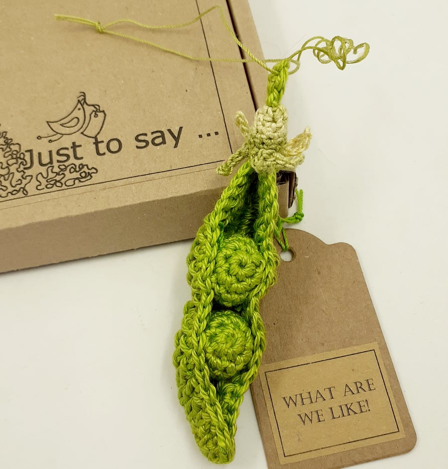 Crochet Peas in a Pod Decoration  - Alternative to a Card 