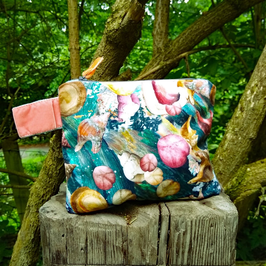 zip pouch with original seashell design