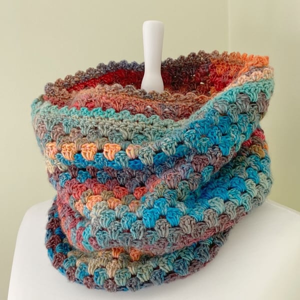 Crocheted Cowl Set - Neck Warmer - Muffler - Infinity Scarf