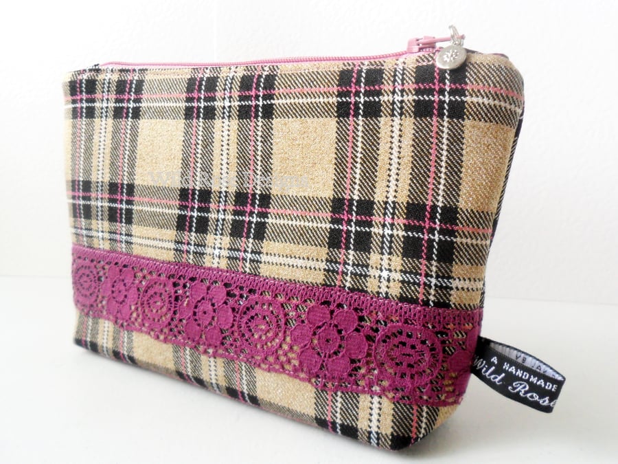 Plaid Make up bag