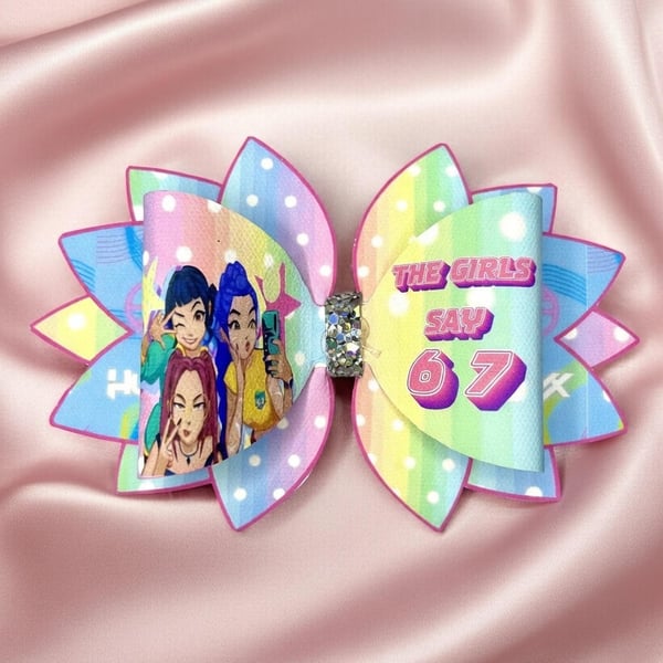 Large K-pop hair bow 