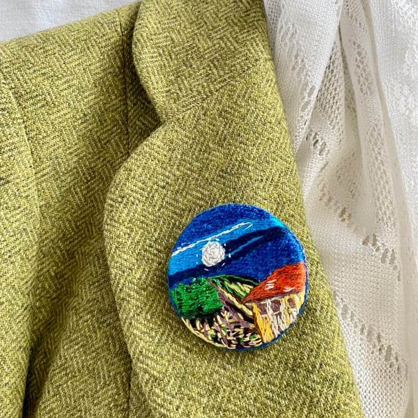 Country Moon-hand embroidered brooch depicting a moonlit landscape 