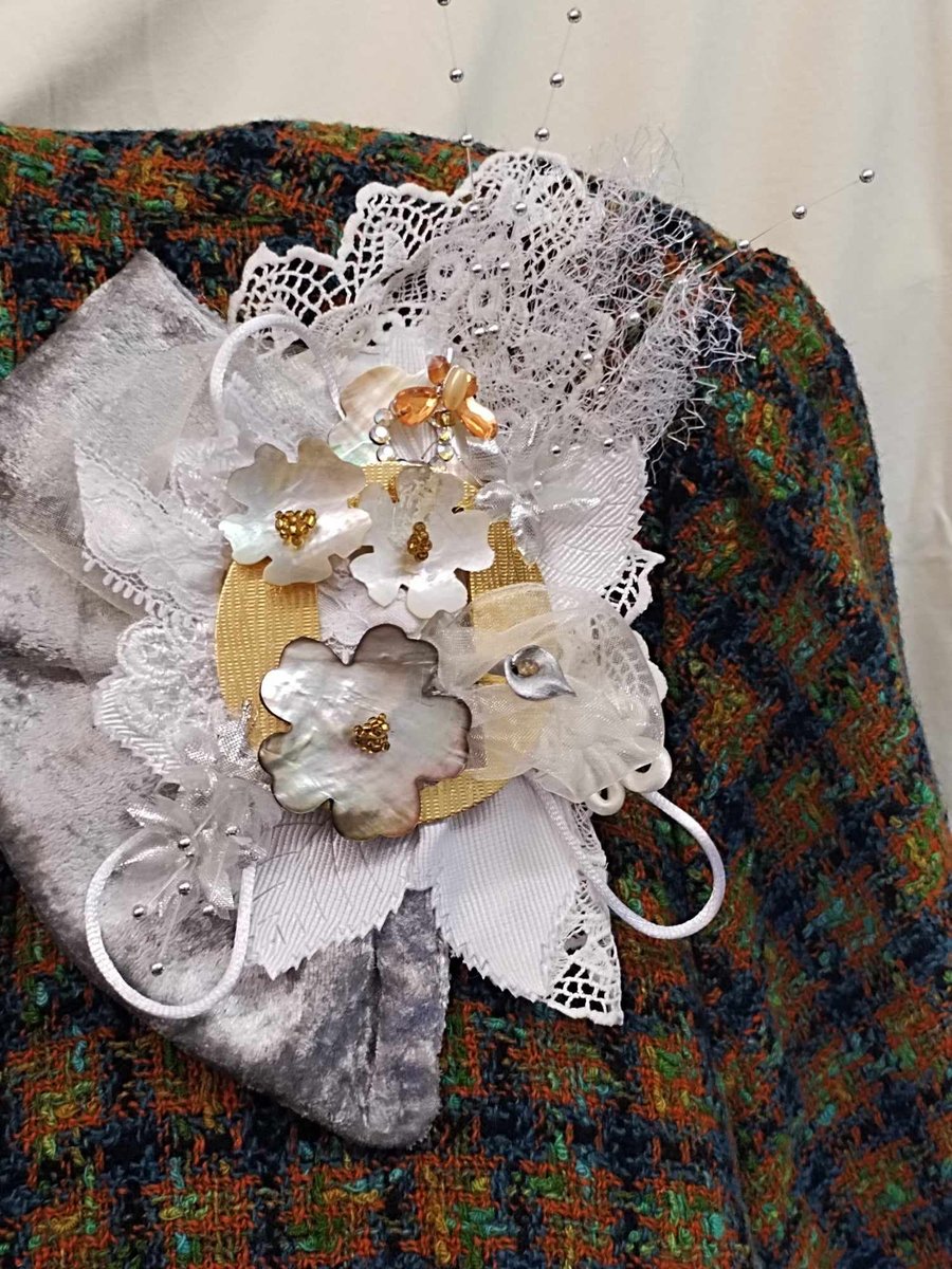 Corsage, White Silver Gold. Mother of the Pearl Floral Buttons with Lace