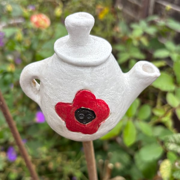 Teapot cane topper