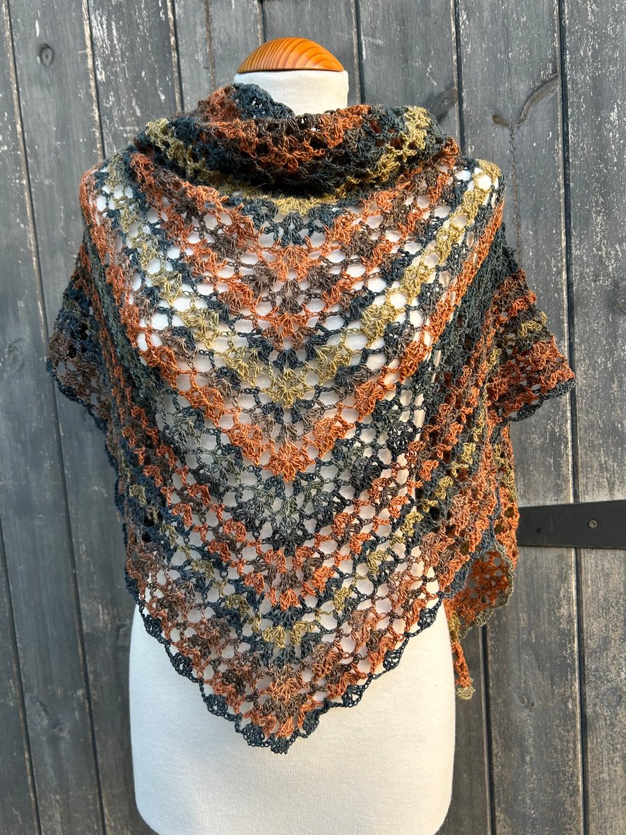 wool rich sock yarn in Autumn hues triangle lace shawl
