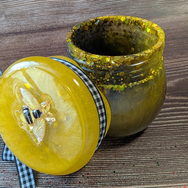 Handmade Resin Honey Pot with Bee Lid