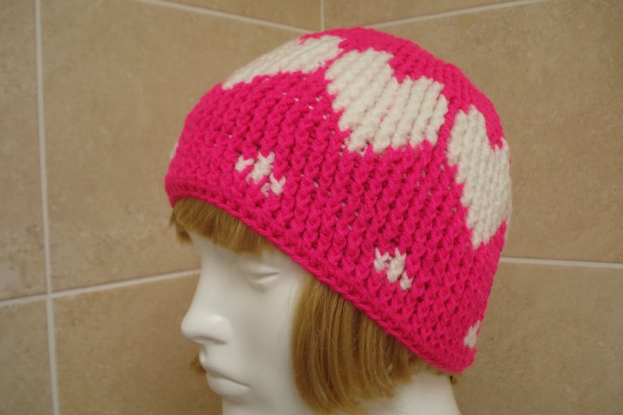 Crochet Hat With Hearts, Really Thick Wool & Acrylic (J31)