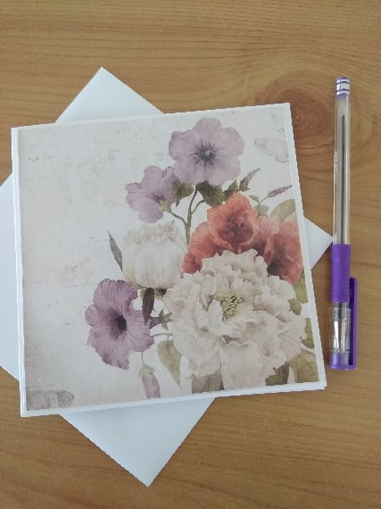 blank greeting card with flowers