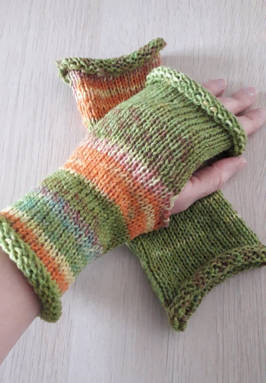 Wristwarmers, Fingerless Mittens, Women's Size
