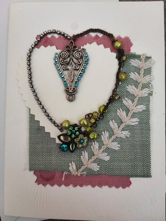 Jewellery Card with Heart Theme