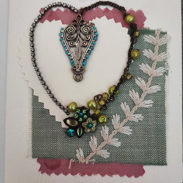 Jewellery Card with Heart Theme