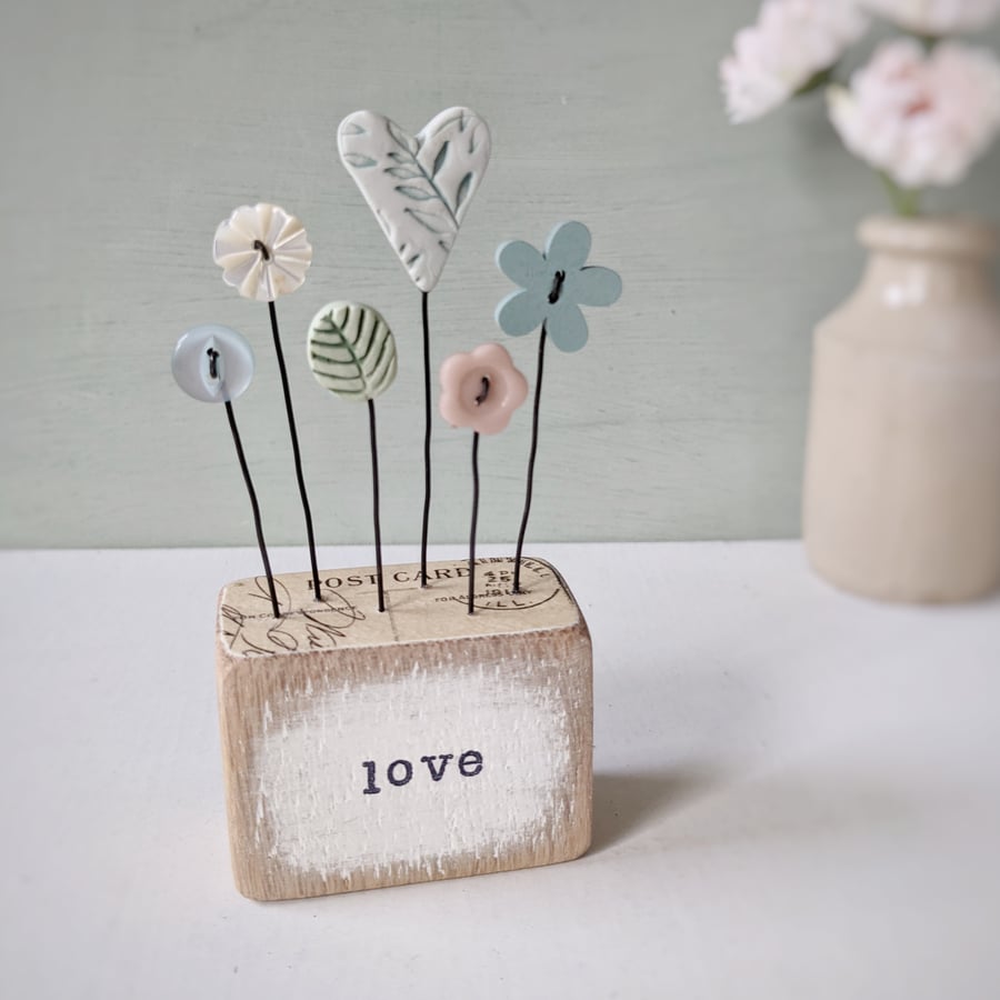 Heart and Button Flowers in a Painted Wood Block 'love'