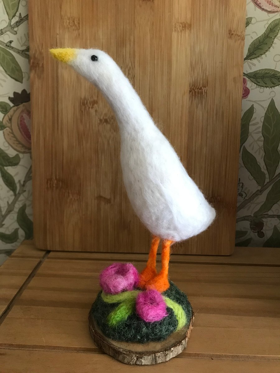 Needle felted-white duck-home decoration 