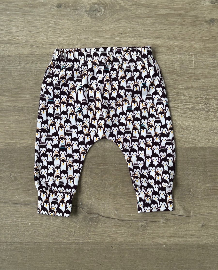Penguin Leggings 0-3, 3-6 & 12-18 mths LAST ONES