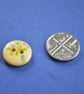 15mm Wooden Floral Buttons Natural Wood 10pk Flowers Blue Vase (SNF2) - Image 2