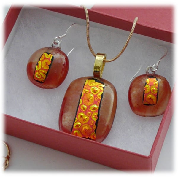 Dichroic Glass Pendant Earring Set 068 Red Gold Bubbles with gold plated chain