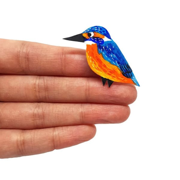 Kingfisher Brooch - Handcoloured - Bird Badge