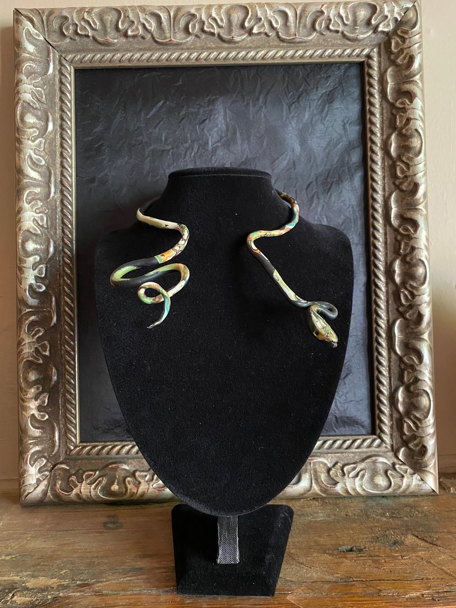  Serpent & Snake Necklaces (Medium Length) 18