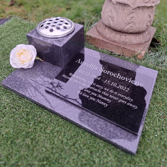 Personalised Memorial Plaque Flat Grave Stone Marker Vase Headstone