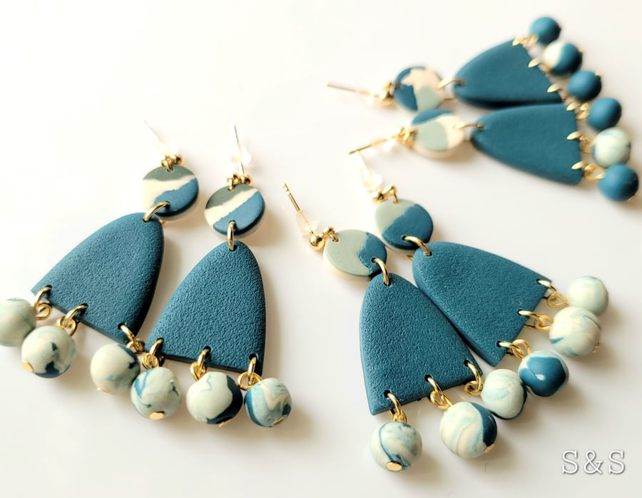 Belle blue earrings deals