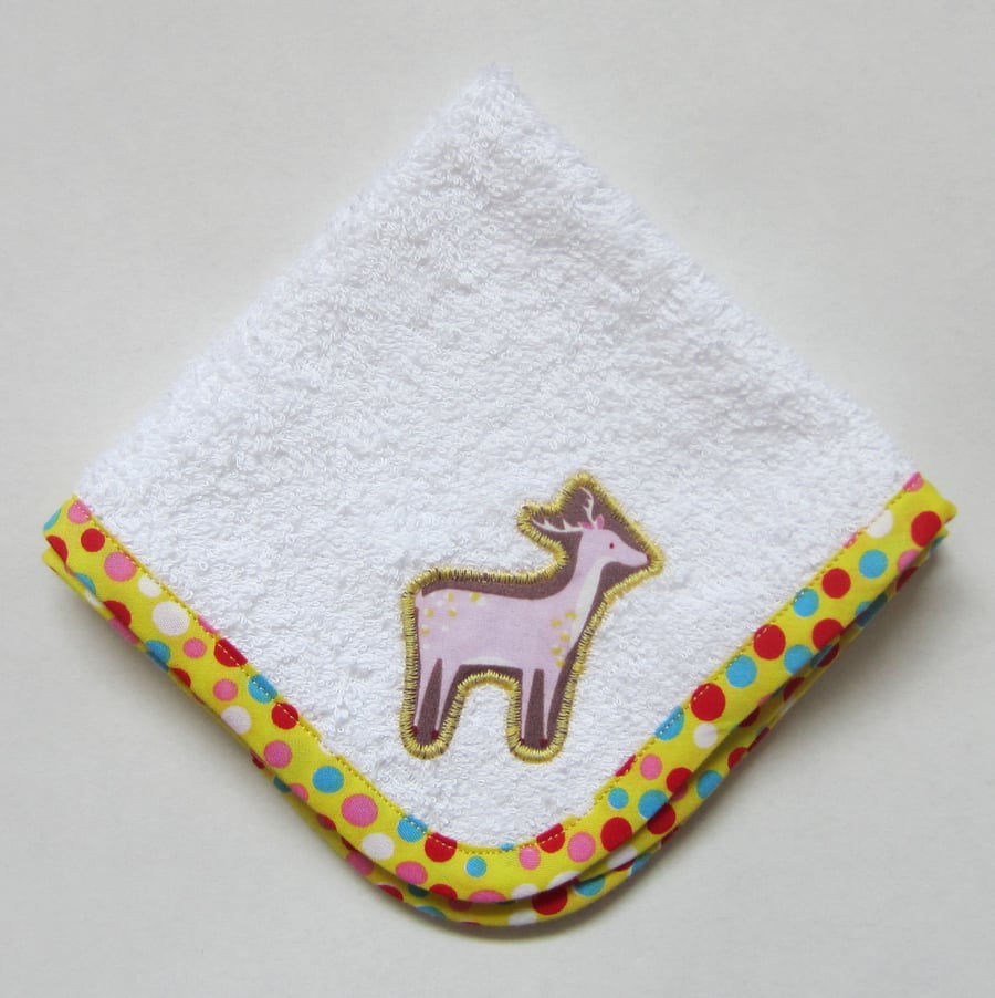 Woodland Animals Stag Face Cloth, Make up Remover, Baby Dribble Cloth.