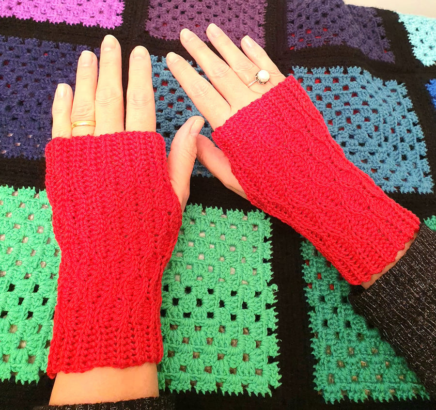 Crocheted fingerless gloves in red mercerised cotton. FREE delivery.