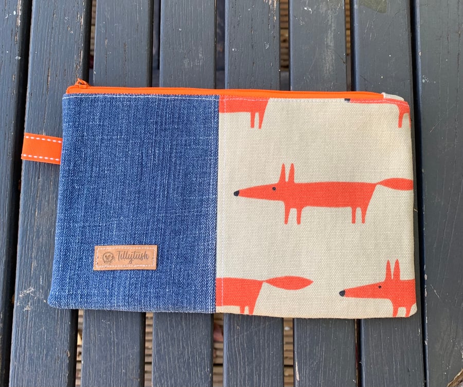 Foxy Zipper Pouch, Make up bag