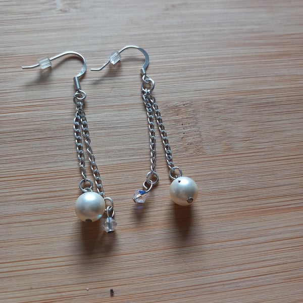 Pearl and crystal chain dangle drop earrings for pierced ears