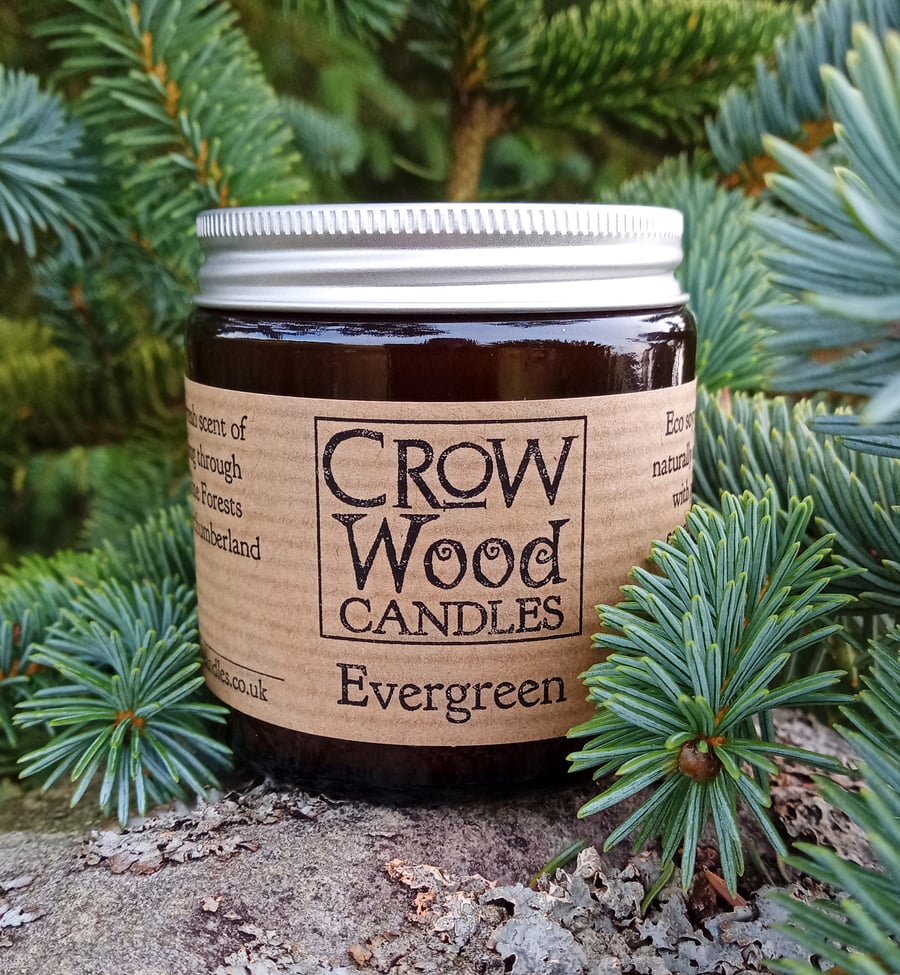 . Evergreen Soya Essential Oil Candle