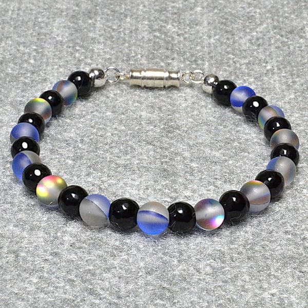 Blue Shimmer Frosted Glass and Faceted Black Glass Bead Bracelet