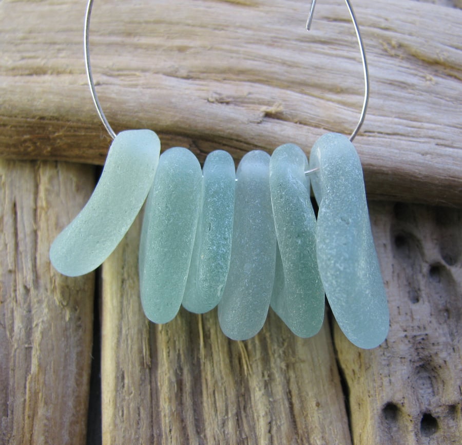 6 Natural sea glass small pendants, top drilled, chunkies , supplies (55)