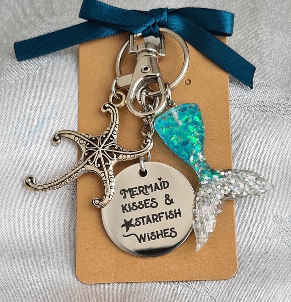 Gorgeous Mermaid Kisses Starfish Wishes Key Ring - Bag Charm - Key Chain. (A)