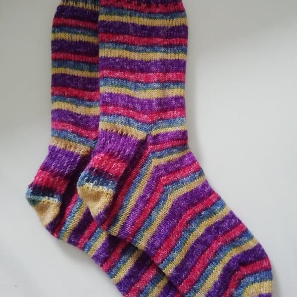Socks, Hand knitted, Med-Large size 7-8