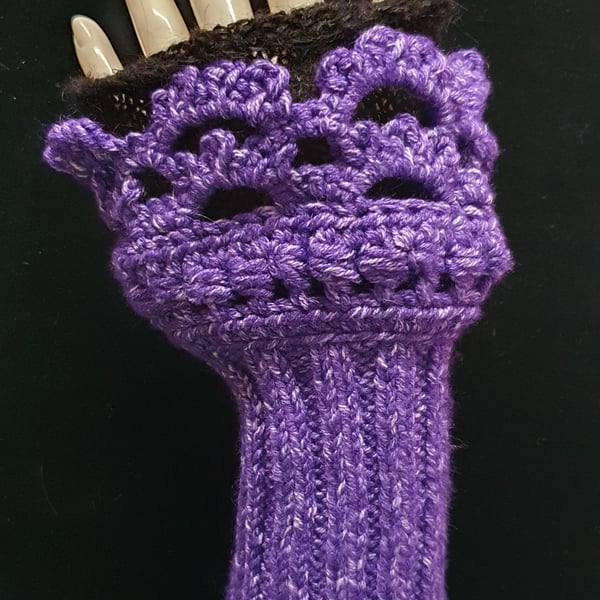 Gloves  wristlets-Purple Haze
