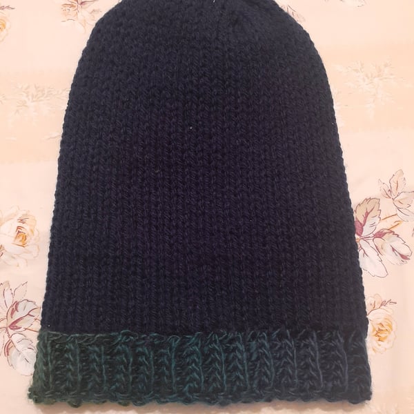 Blue acrylic wool hat with ombre brim