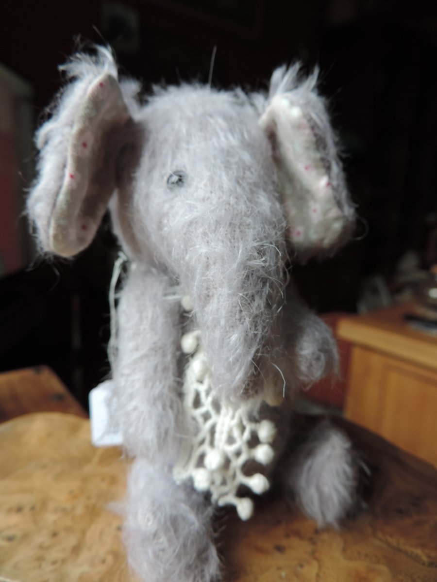 Wee Vintage Style Mohair Elephant 