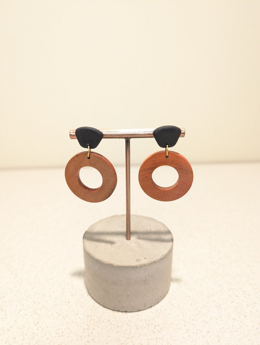 Upcycled necklace earrings - wood and studs