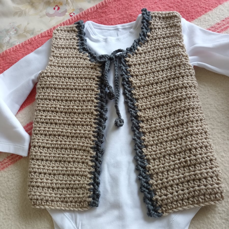 Crochet baby cardigan