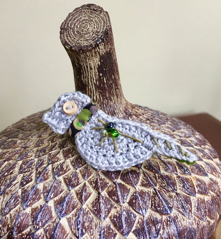 Crochet Bird Brooch pin. Free UK P &P. Bird bag charm. Bird corsage.