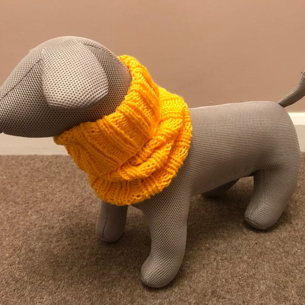 Dog Snood to fit MediumLarge Breeds with Leash Hole