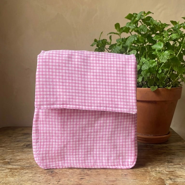 Pink and White Gingham Handmade Insulated Lunch bag 