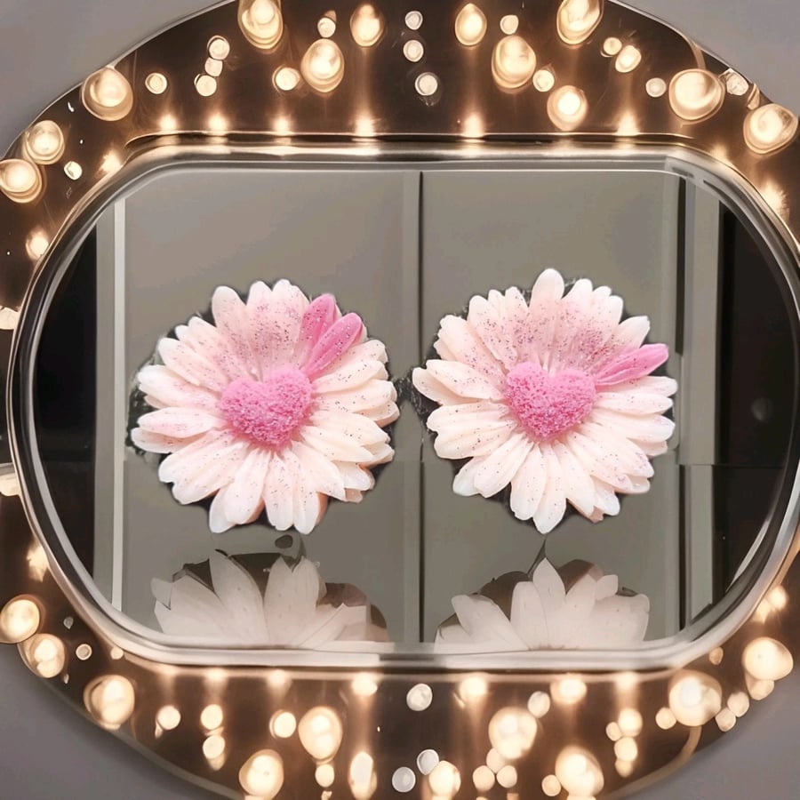 Soy Wax Melts 2 Daisy Flowers Highly Scented handmade Long Lasting 2 pack