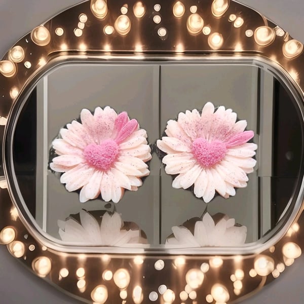 Soy Wax Melts 2 Daisy Flowers Highly Scented handmade Long Lasting 2 pack