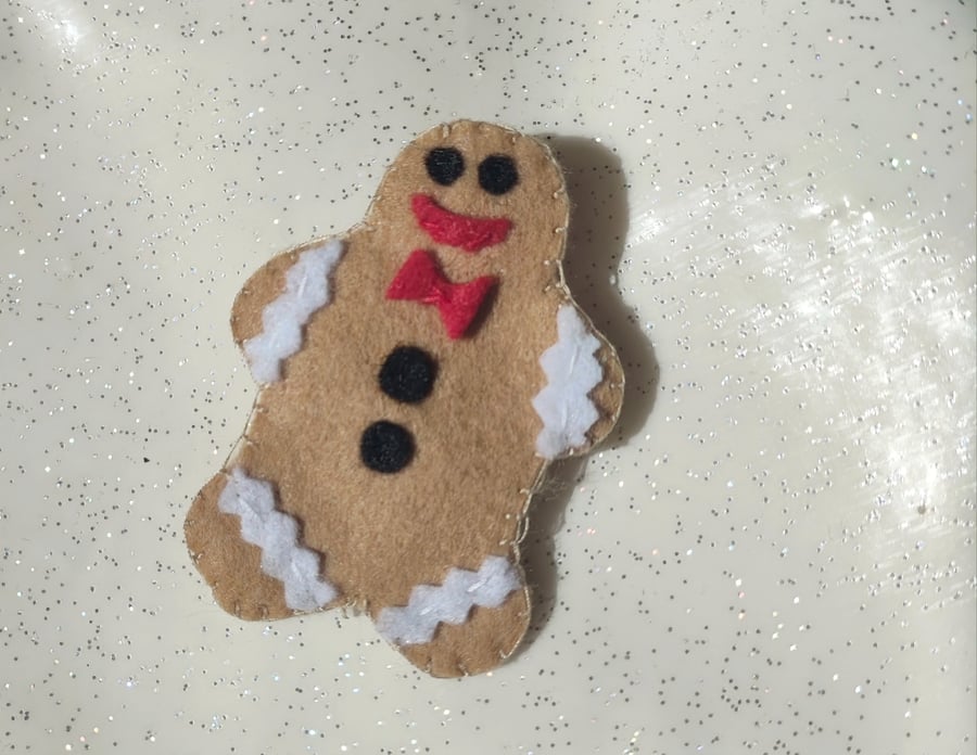 Handmade Gingerbread man brooch