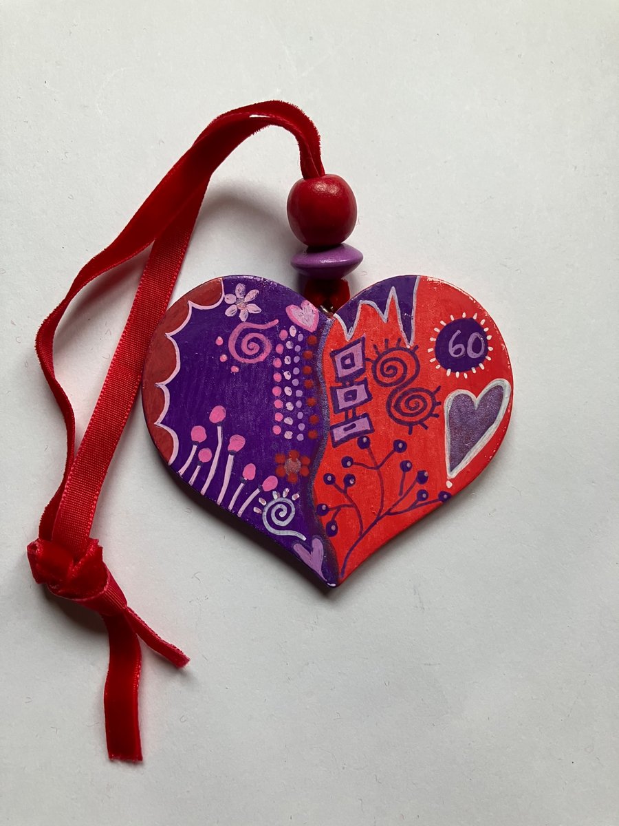 Hand painted wooden heart 60