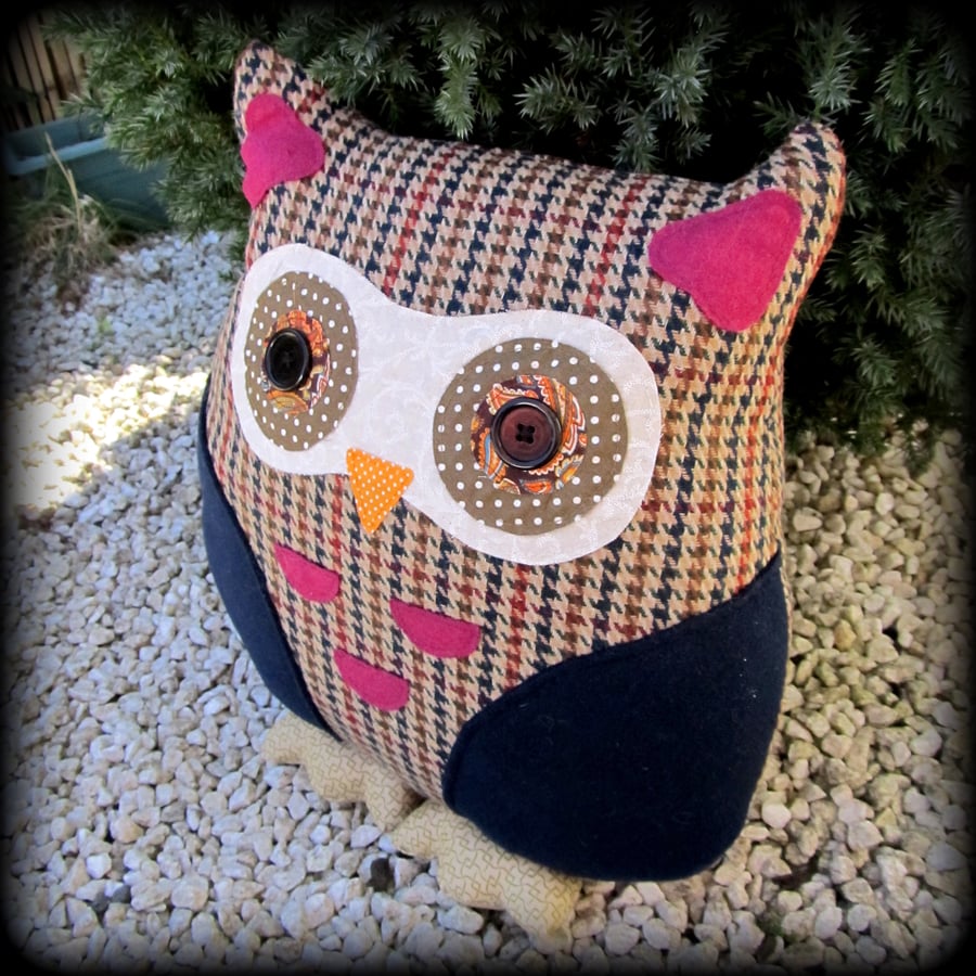 Hector, large owl cushion. 